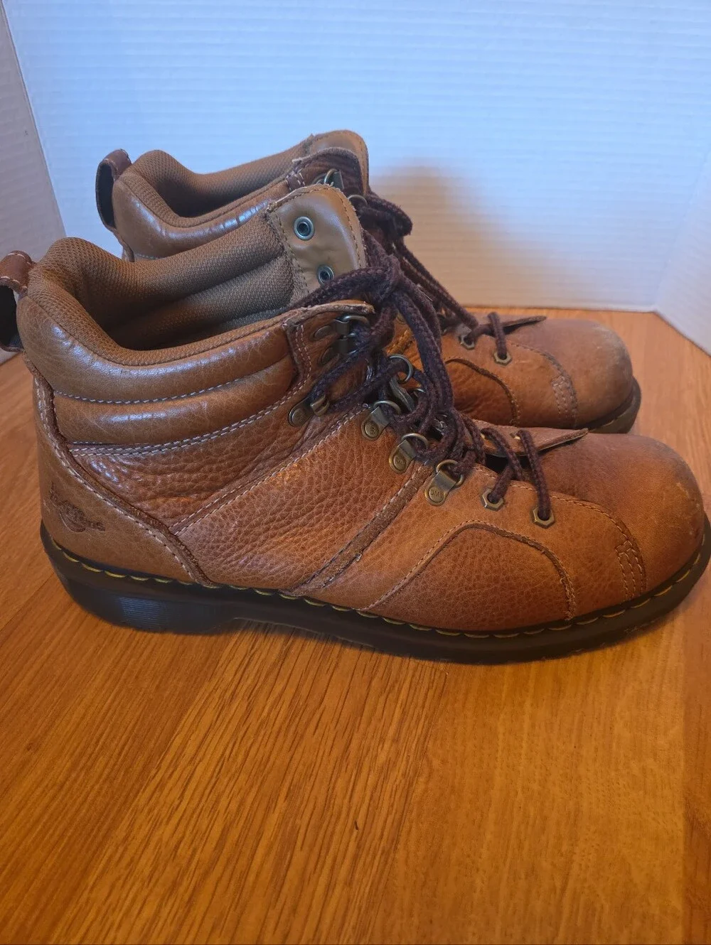 Dr Martens Men's Brown Leather Work Boots Size 12 Lace Up